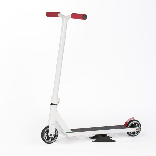 Erwachsener Trick-Stunt-Scooter mit benutzerdefiniertem Logo