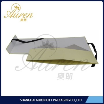 Embossed high quality cardboard paper folding box for clothes box folding boxes for gift t-shirt packaging boxes