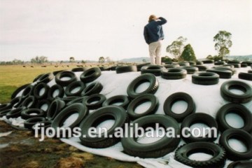 Oxygen barrier white and black silage film for silage covering