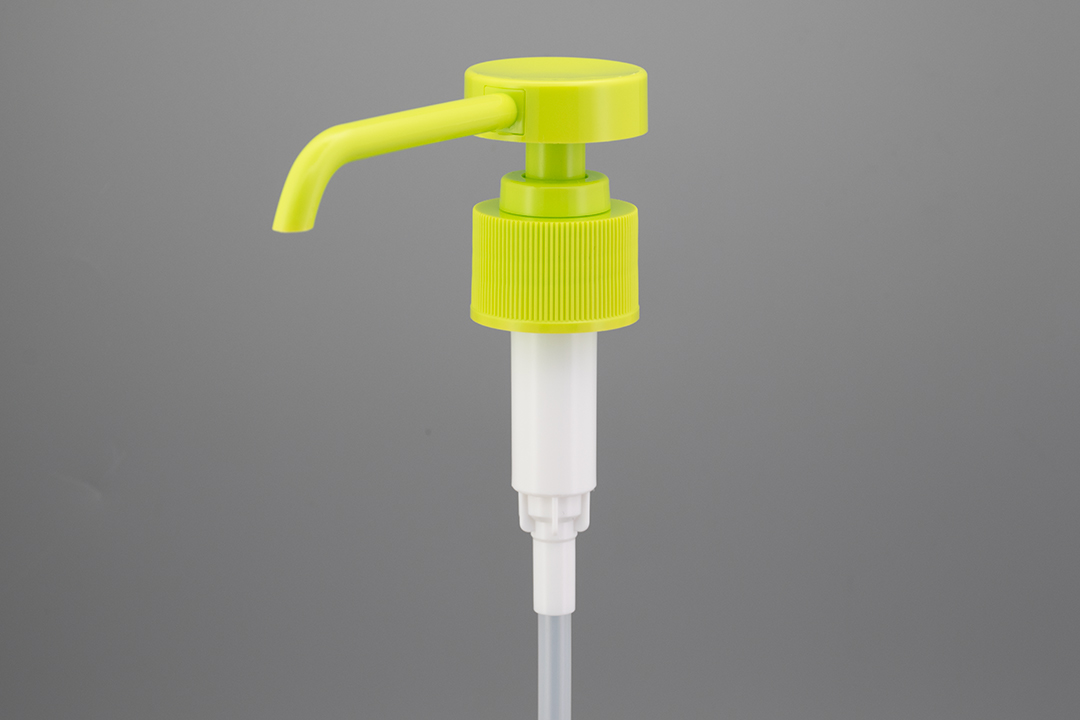 Özel 28/410 Yeşil Nervürlü 3cc Yukarı-Aşağı Kilitli Losyon Pompası Custom 28/410 Green Ribbed 3cc Up-Down Lock Lotion Pump