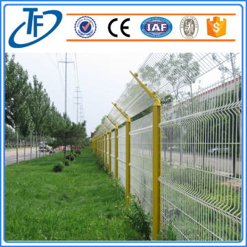 Cheap Decorative Welded Wire Fence Panels/Metal Fence