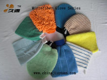 Microfiber cleaning glove