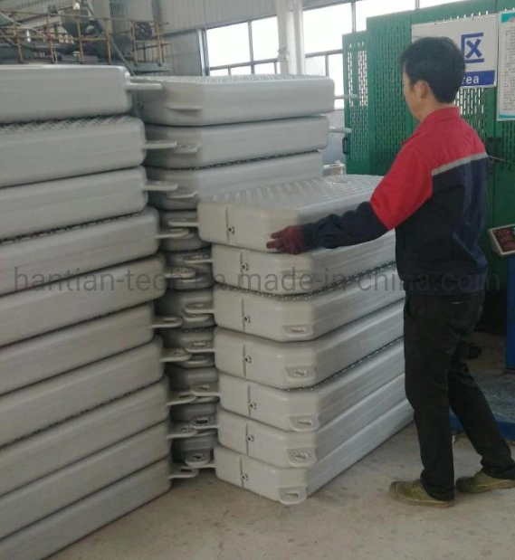 Modular HDPE yang ramah lingkungan Floaters surya plastik untuk modul PV surya