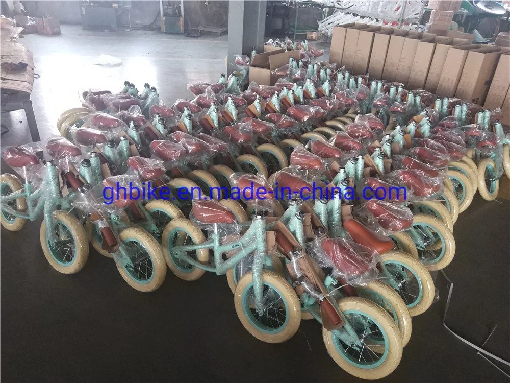 Factory Wholesale Ce En71 Banwood Kids No Pedal Mini Running Balance Bike