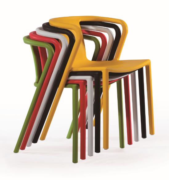 Plastic Dining Chairs