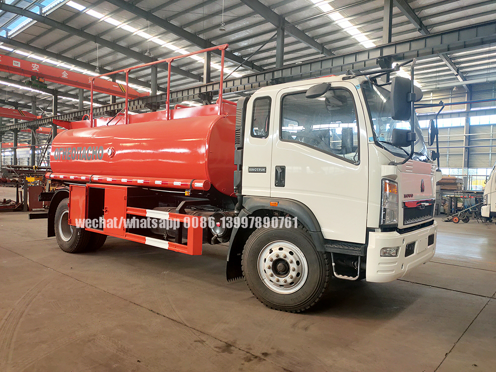 8 000 Litres Fuel Truck Jpg