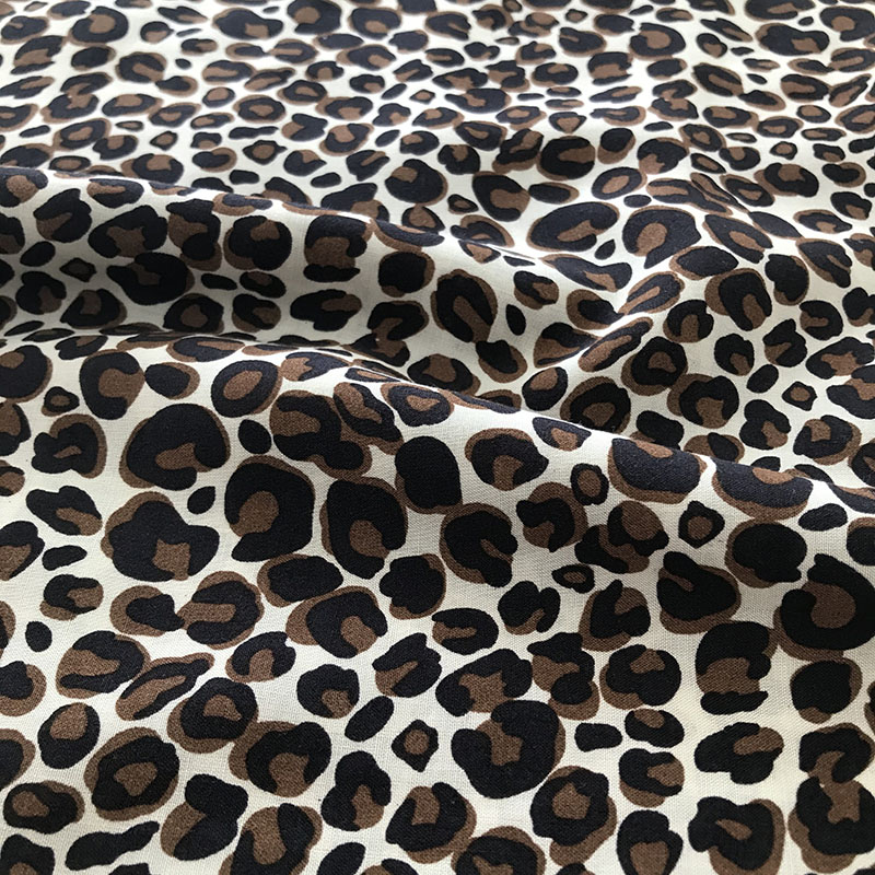 Good price custom 4 way stretch poly fabric printing floral fabric chiffon fabric for dress