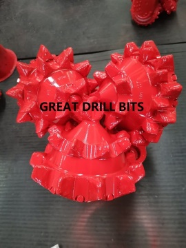 12 1/4"IADC 127 steel tooth drill bit