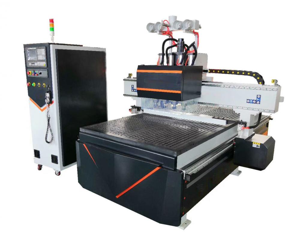 Máquina de enrutador CNC de cambio de herramientas automáticas