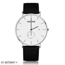 mininalist quartz watch 5 atm water resistant
