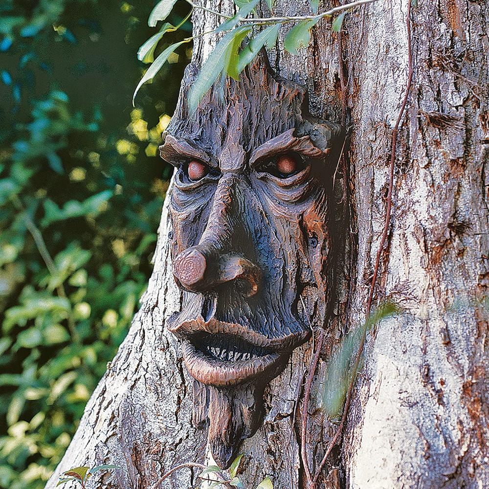 Nottingham Woods&#39;un Ruhu: Greenman Tree heykel