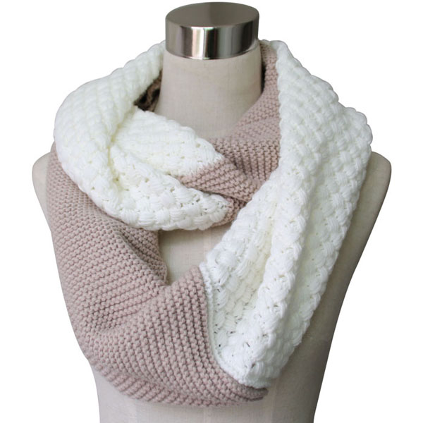 Lady Fashion Acrylic Cashmere Knitted Infinity Scarf (YKY4186)
