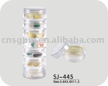 Assembling pill case