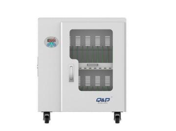 UV-C light disinfection charging cabinet