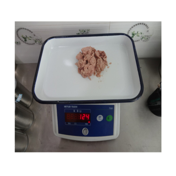 canned solid tuna in vegetable oil with customized,canned tuna shredded in oil/brine