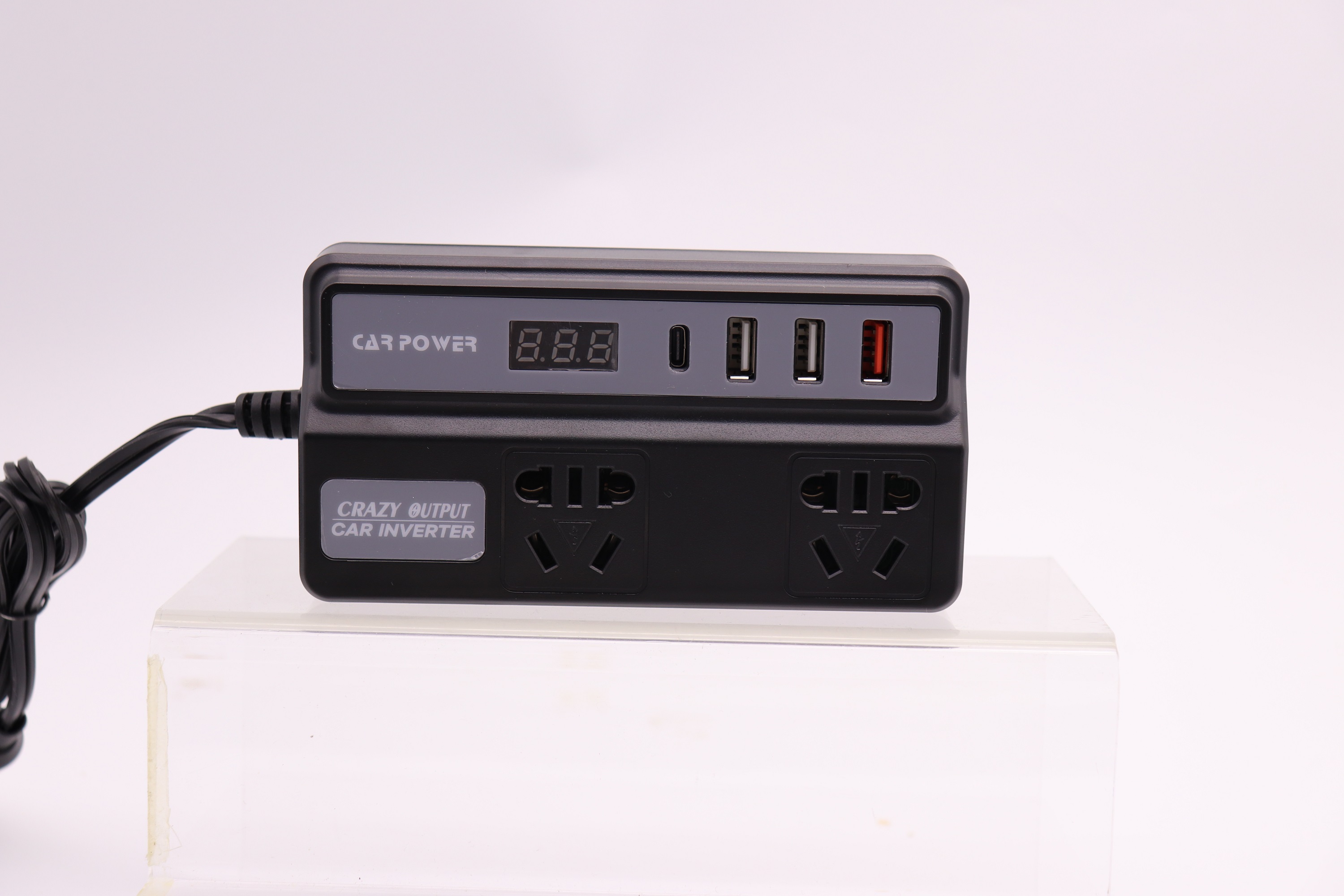 محول طاقة السيارة من 12 فولت إلى 24 فولت إلى 220 فولت مع منافذ متعددة وQC3.0