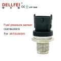 Automotive MITSUBISHI Fuel pressure sensor Me228918