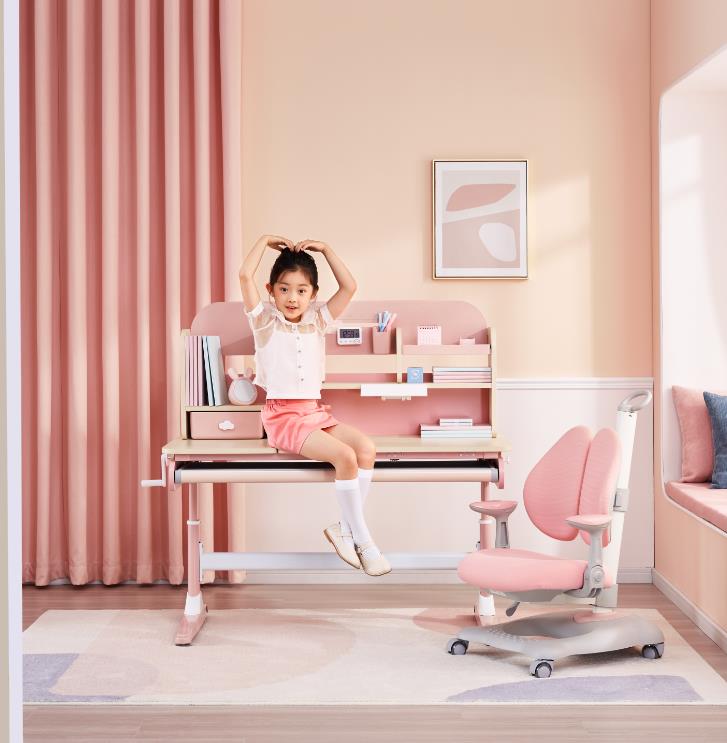 rosa Studientisch mit Stuhl
