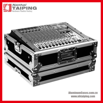 Universal Mixer Case With Rack Rails