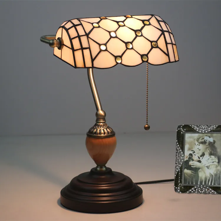European Bank Lights, Artistic Bars and Cafes, Nostalgic Desk Lamps