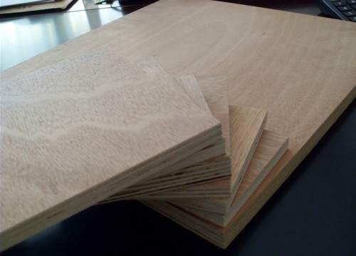 5mm 11mm 17mm Eucalyptus Core Okoume Plywood