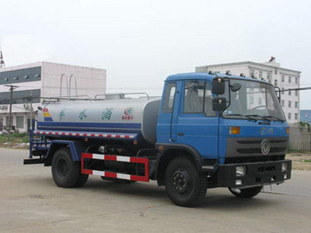 دونغفنغ 10000Litres شاحنة ناقلة بالمياه