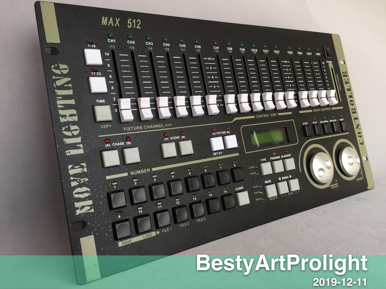 Max512  lighting console controller