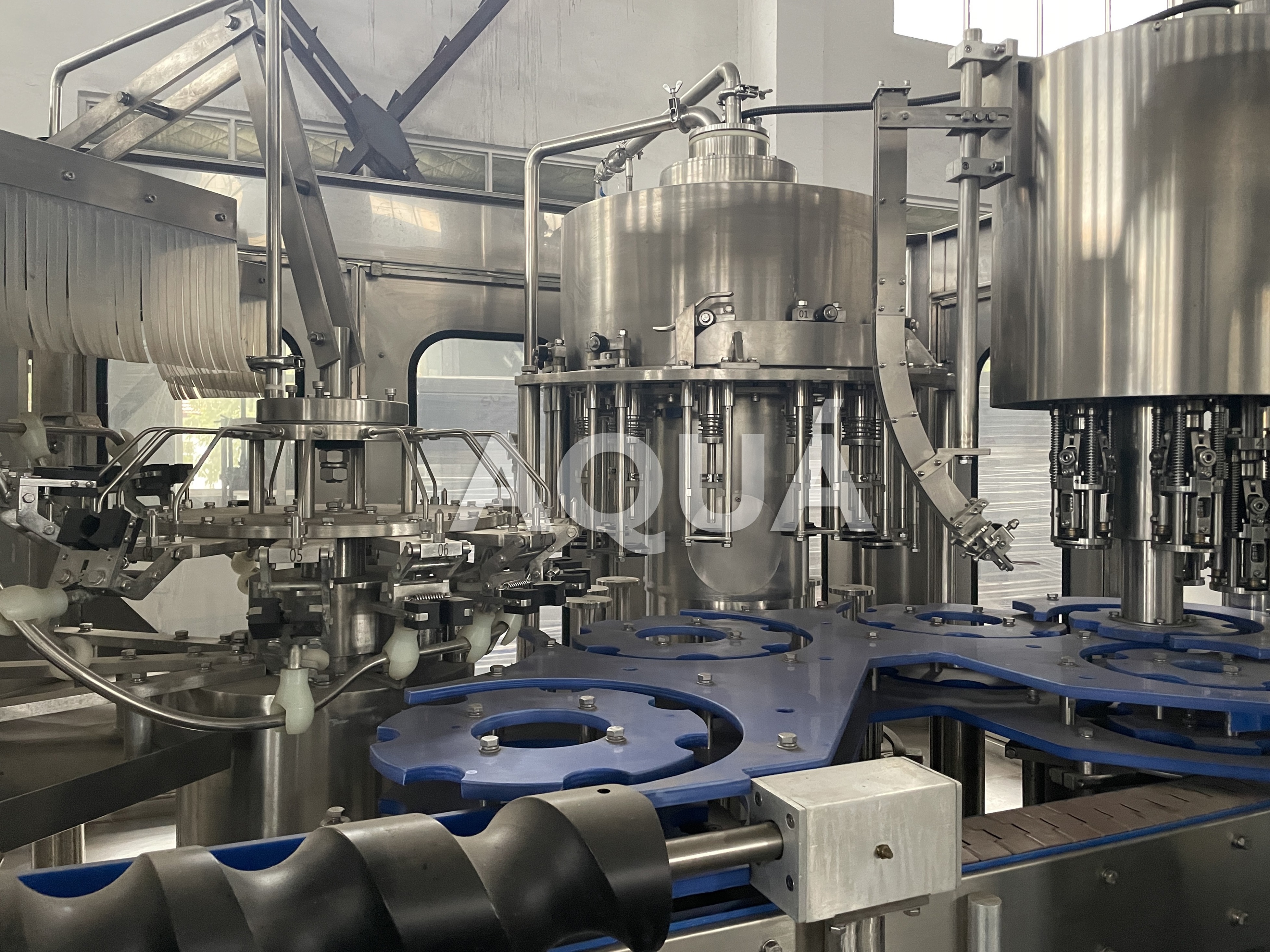 Price Of Carbonated Soft Drinks Plant/ Sparkling Soda Water Filling Machine