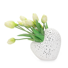 Hot Selling Traditional Handmade Ceramic Heart Vase - Luxury Art Decor for Office
