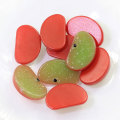 Cabujón de resina de fruta verde rojo Wholeseal Flatback Beads Slime Nevera Adornos Encantos Espaciador artesanal hecho a mano