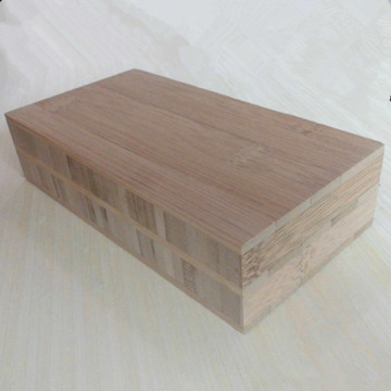 Carbonized vertical bamboo laminated plywood board