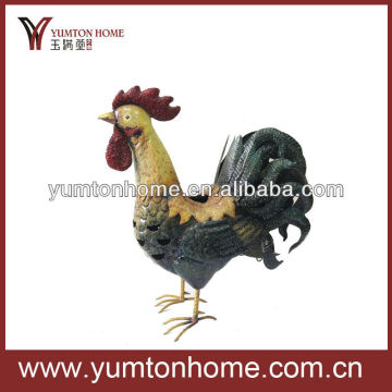 Metal outdoor decorative rooster