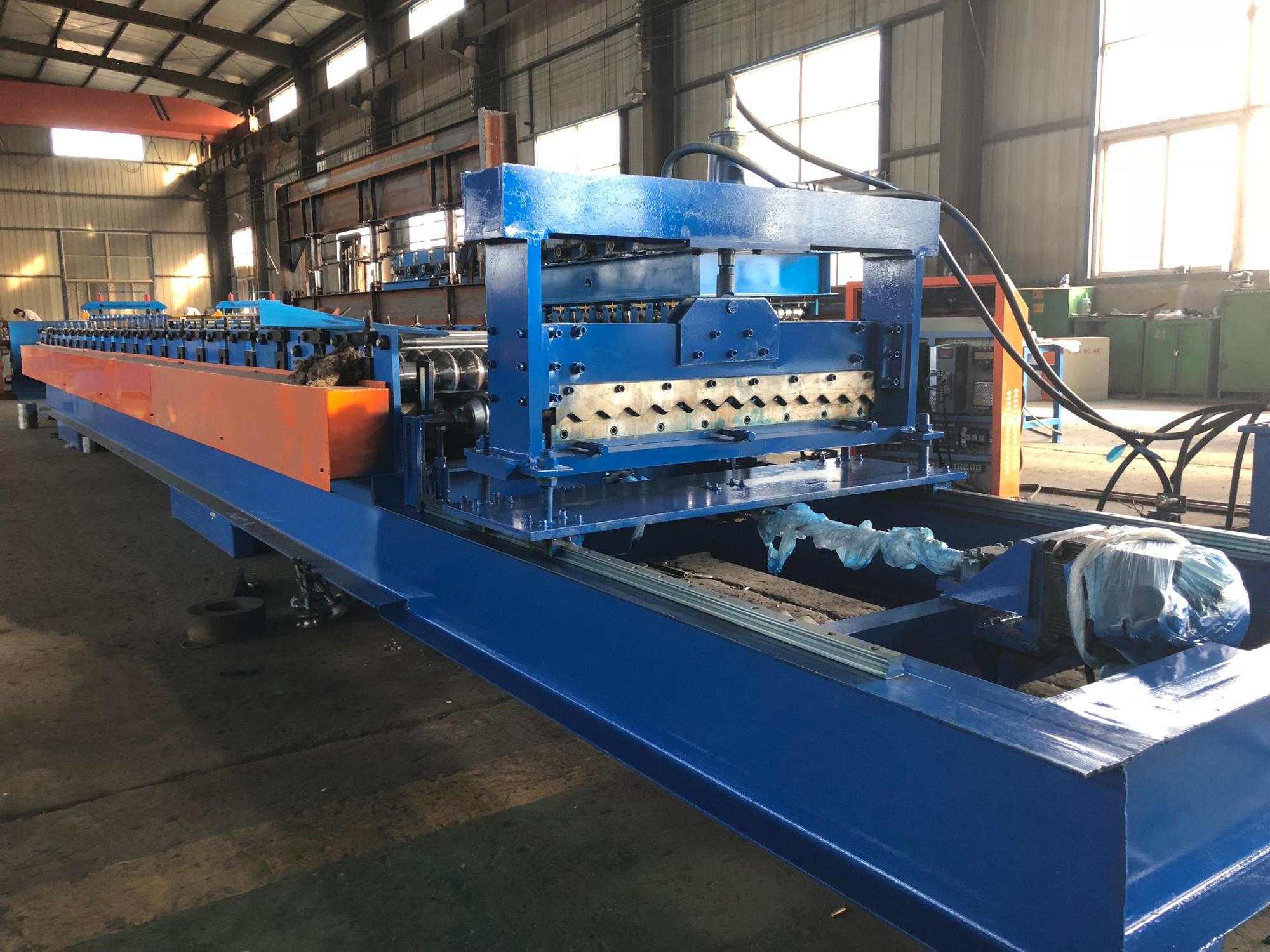 spiral posttension corrugated duct making machine