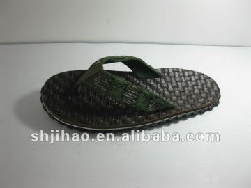 2015 new design hot sale men slipper