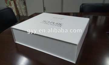 Fashion White Cardboard Box, Gift Box with logo Hot Stamping