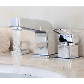 Bathroom new design flexible brass Washbasin & Bathtub Faucet with pulling-out function