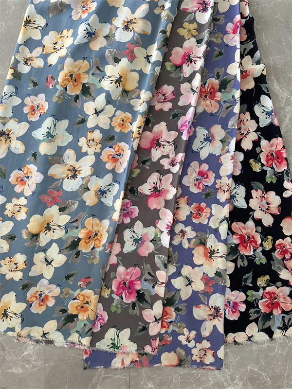 Модные дизайны Comborable Rayon Print Fabrics для продажи