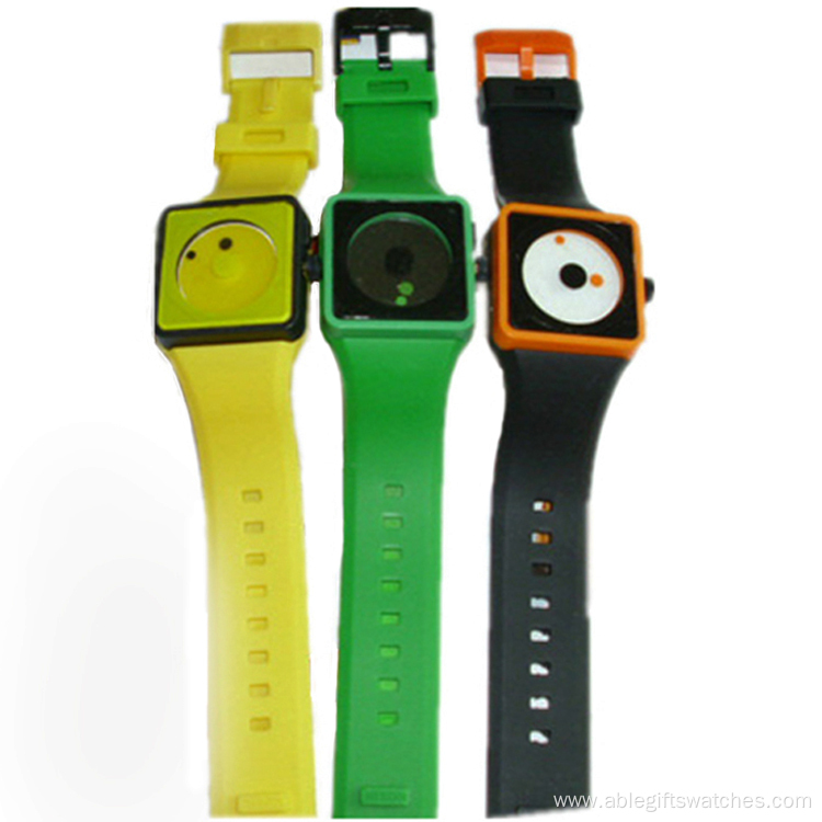 Children Silicone Wristband Watch With Smile Shape