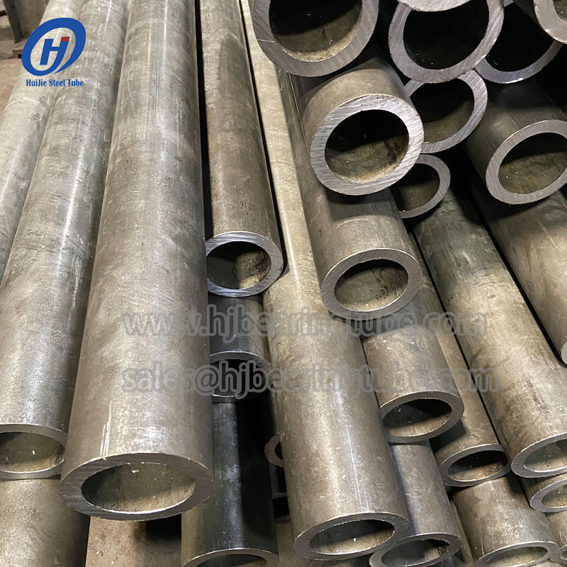 hot rolled steel pipes