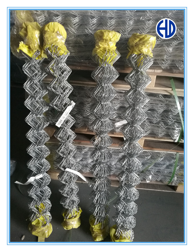 hot sale Galvanized chain link wire mesh fence