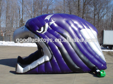 inflatable Hawk Head Tunnel