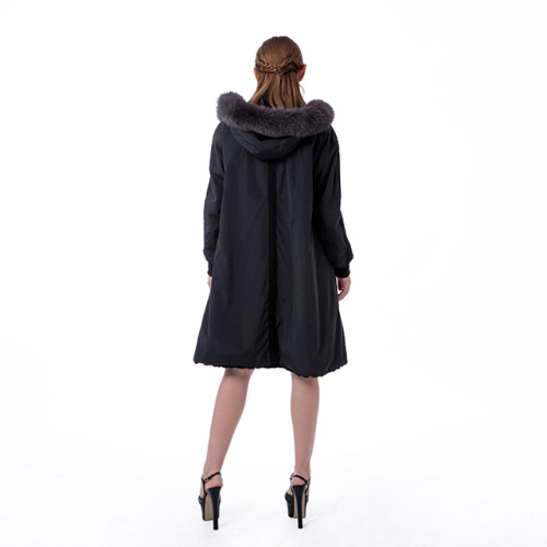 Cappotto invernale in cashmere di pelliccia nera