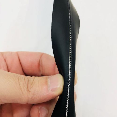 Heavy duty open ended black zippers for luggage