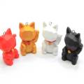 New Kawaii 23 * 30 * 42MM Harz Cartoon Fortune Cat Charms Bulk 100 Stück Cartoon Animal Fortune Cat Anhänger Schmuck