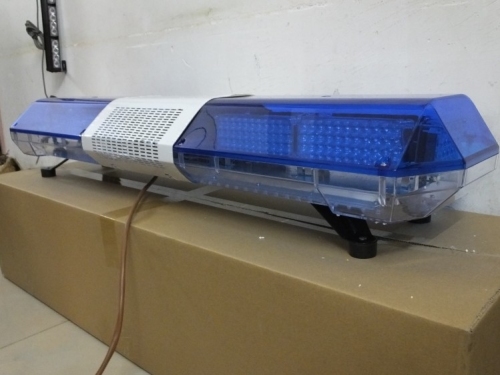 Ambulance light bar with speaker