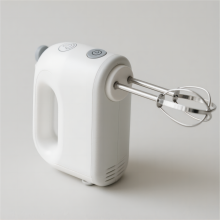 Small egg beater