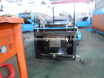 Seamless Gutter Roll Forming Machine For Rainwater Gutter , Half Round Gutters
