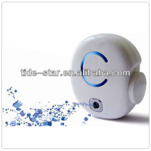 Plug in ozone air generator/air purifier