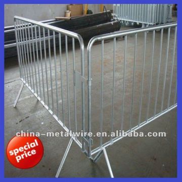 Heavy duty crowd control barrier manufacturer