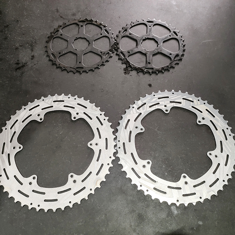 Máquina niveladora de placas medianas Medium Plate Leveling Machine